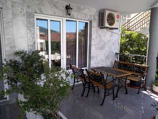 Апартаменты Mijovic Apartments Будва Апартаменты с террасой-1