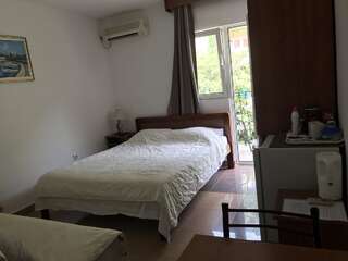 Апартаменты Mijovic Apartments Будва Двухместный номер с 1 кроватью и балконом-4